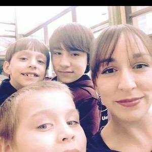 Meet your Posher, Nikki